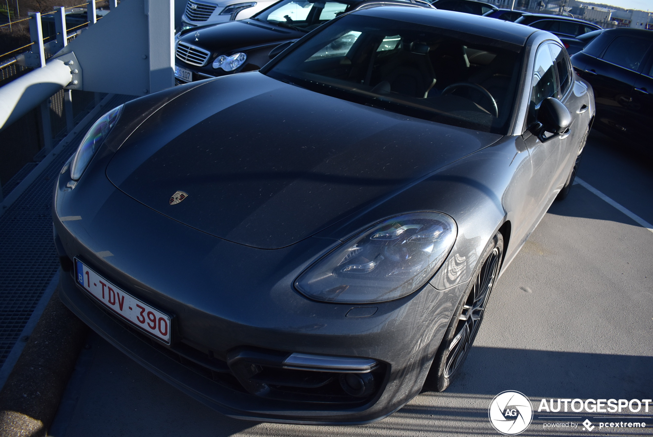 Porsche 971 Panamera Turbo S E-Hybrid