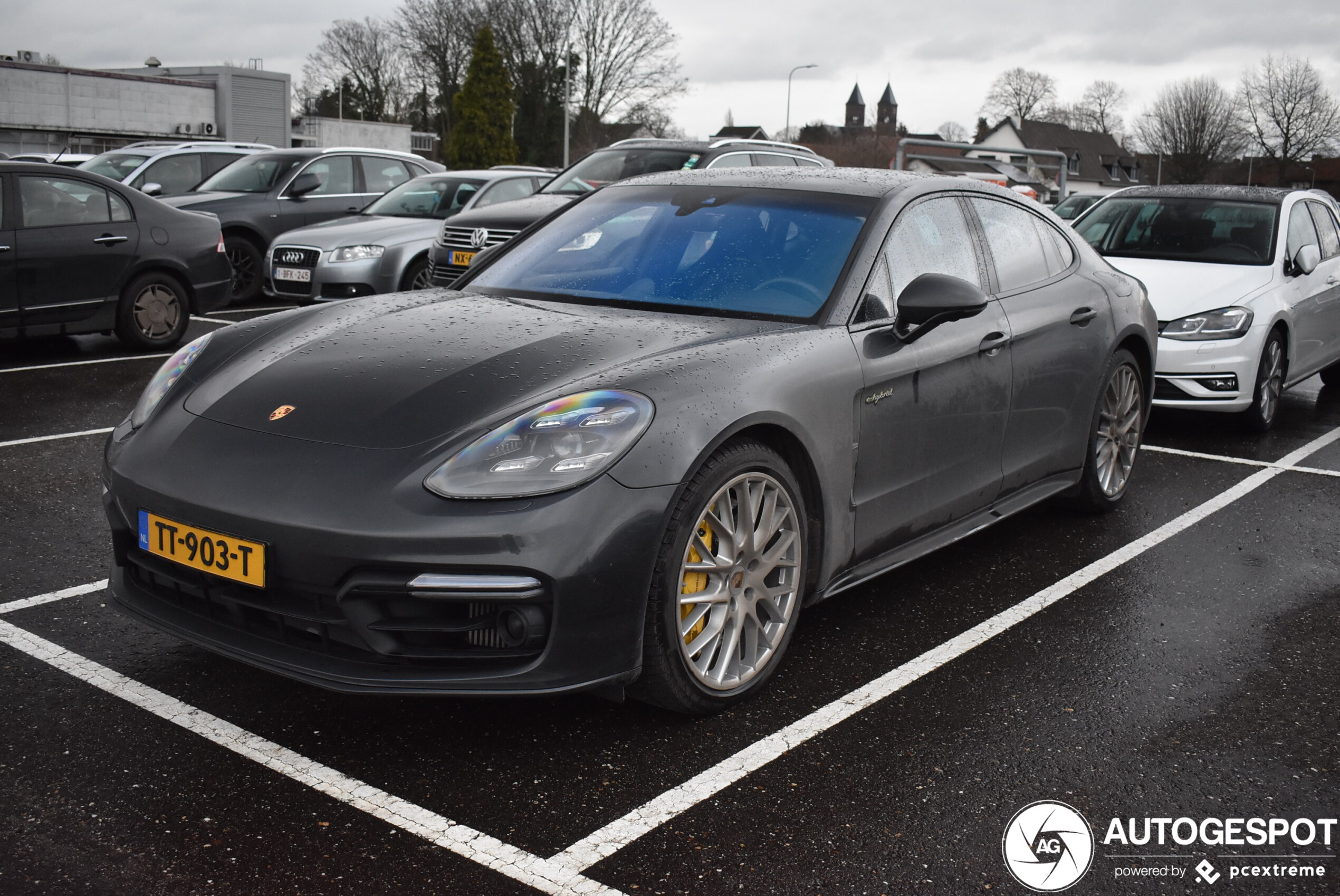 Porsche 971 Panamera Turbo S E-Hybrid