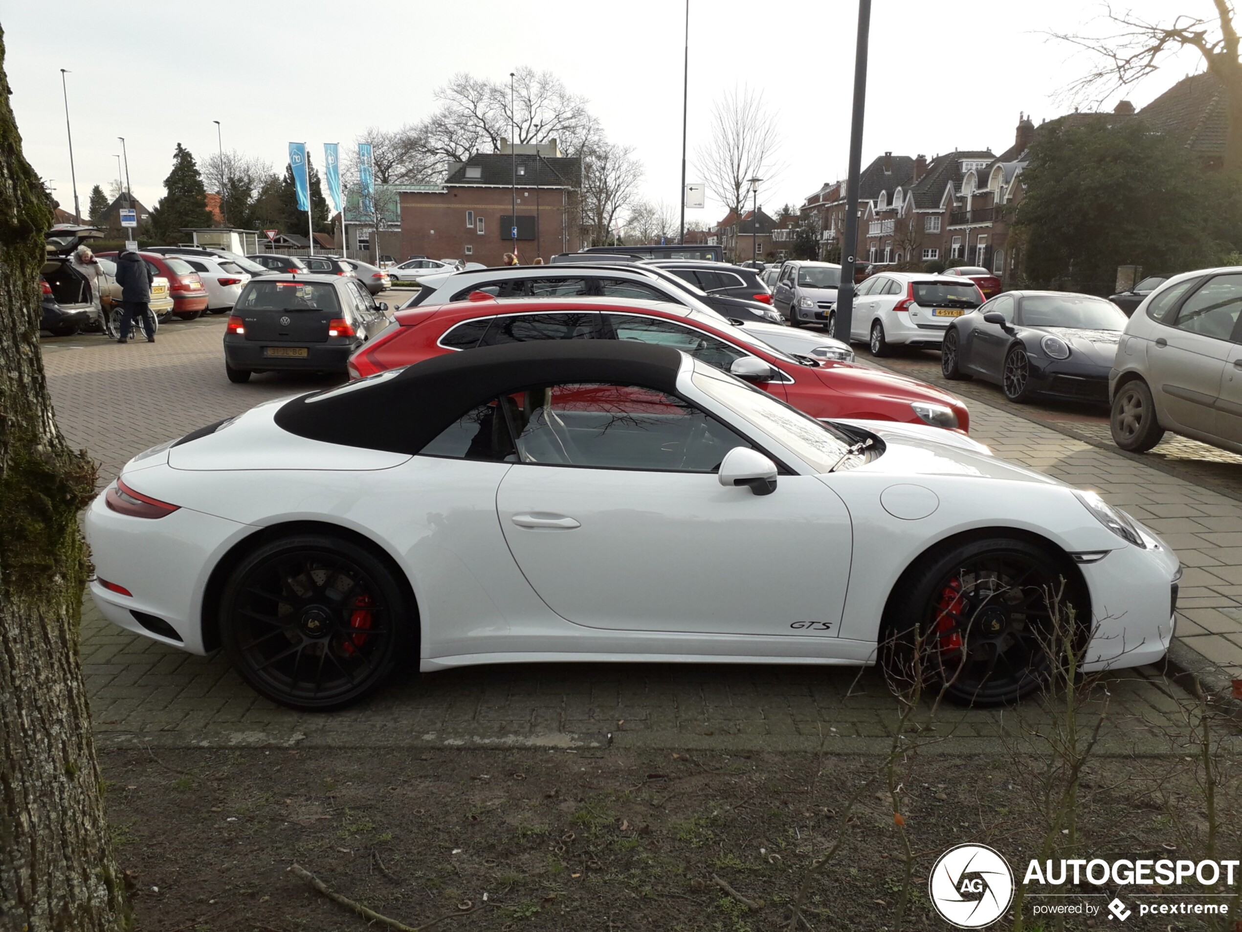 Porsche 991 Carrera GTS Cabriolet MkII