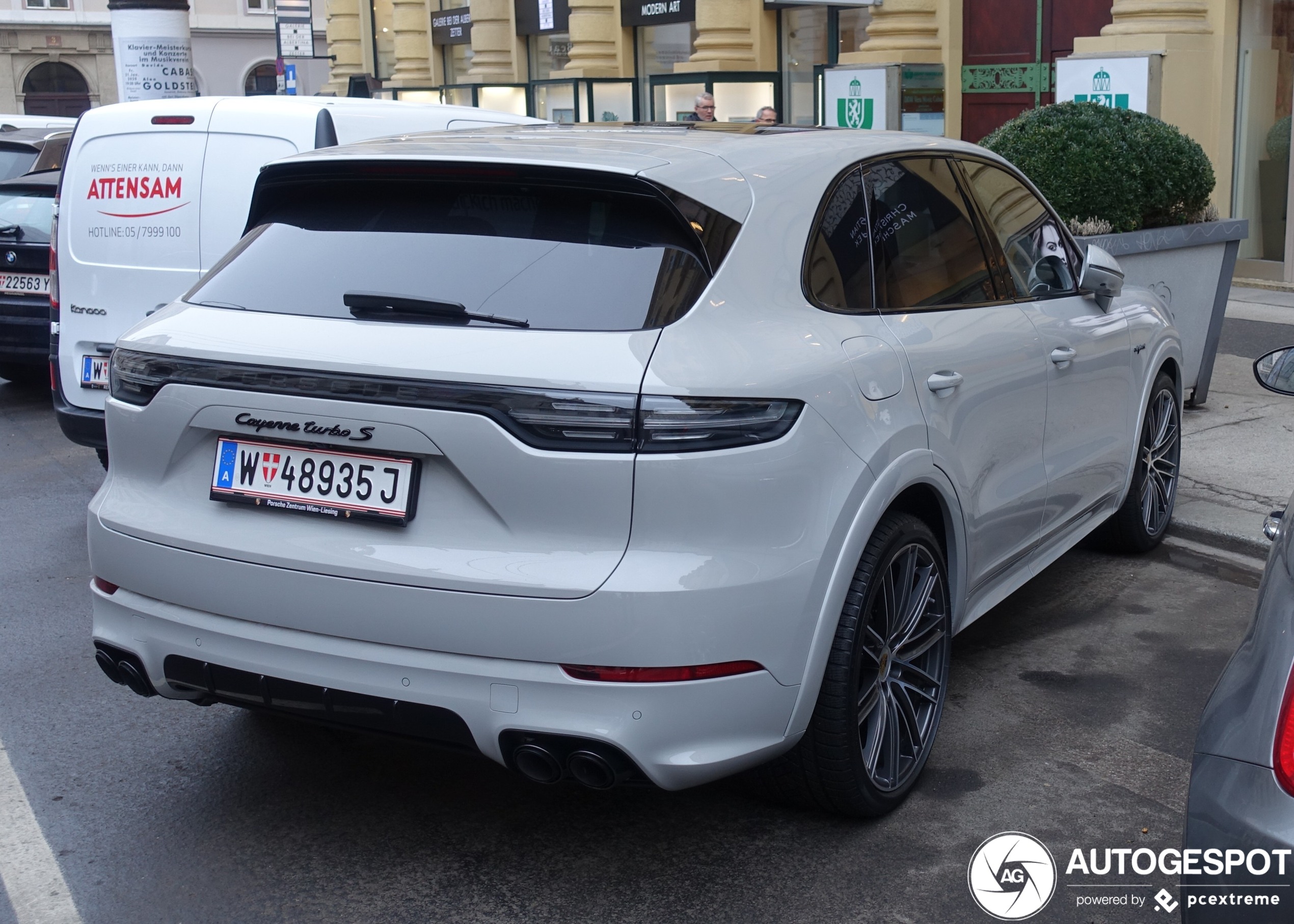 Porsche Cayenne Turbo S E-Hybrid