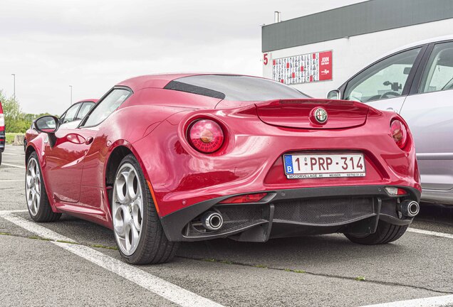 Alfa Romeo 4C Coupé