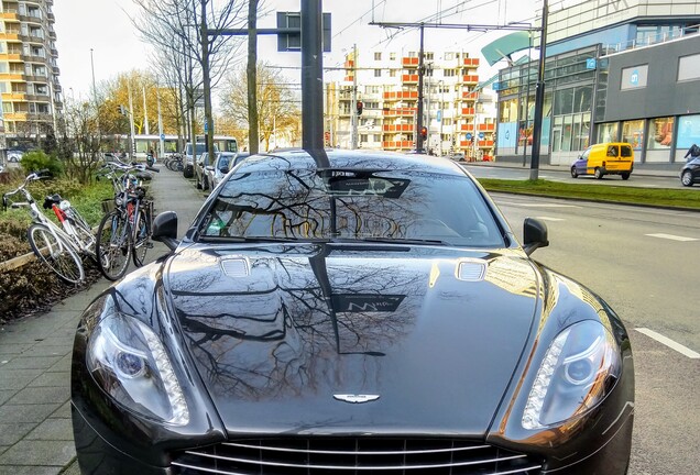 Aston Martin Rapide S