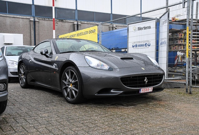 Ferrari California