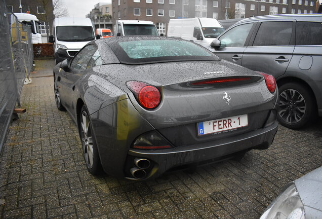 Ferrari California