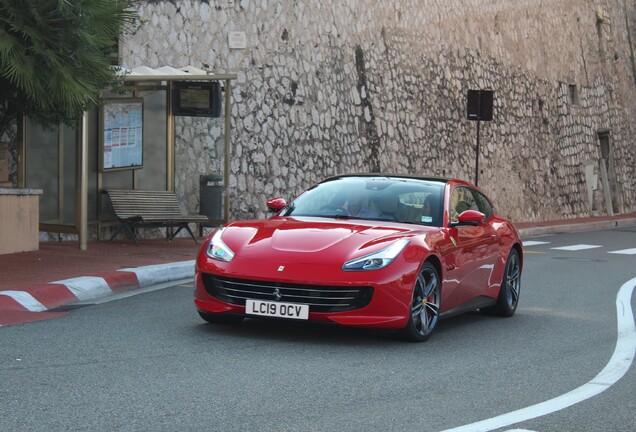 Ferrari GTC4Lusso