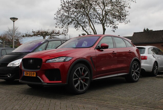 Jaguar F-PACE SVR