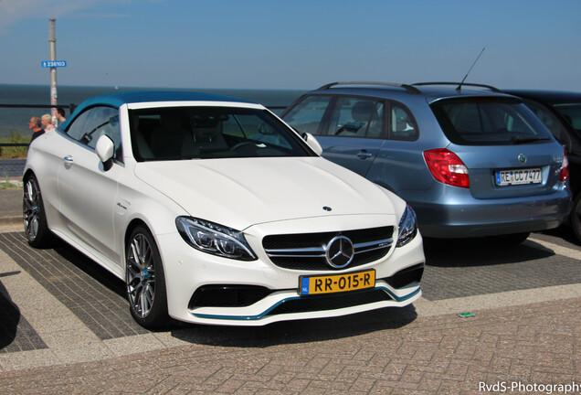 Mercedes-AMG C 63 S Convertible A205 Ocean Blue Edition