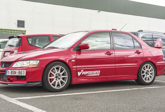 Mitsubishi Lancer Evolution IX