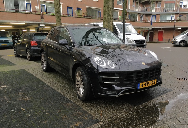 Porsche 95B Macan Turbo