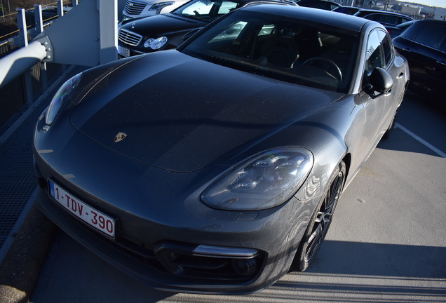 Porsche 971 Panamera Turbo S E-Hybrid