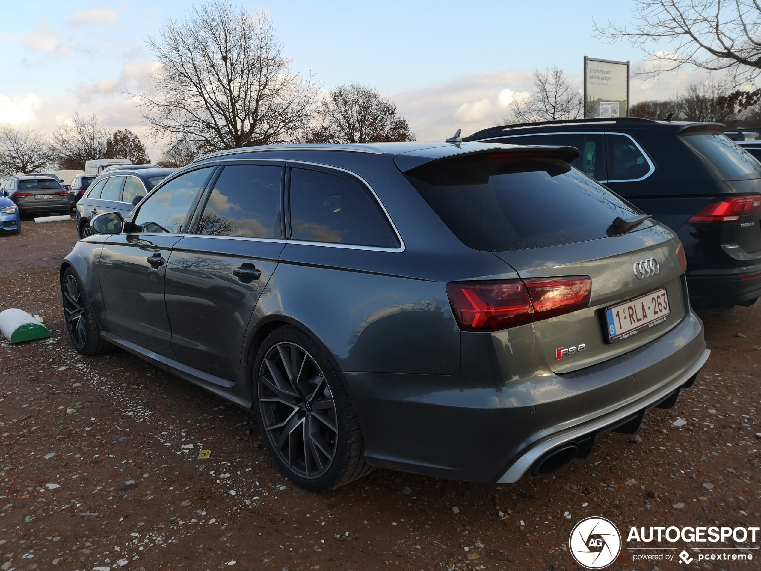 Audi RS6 Avant C7 2015