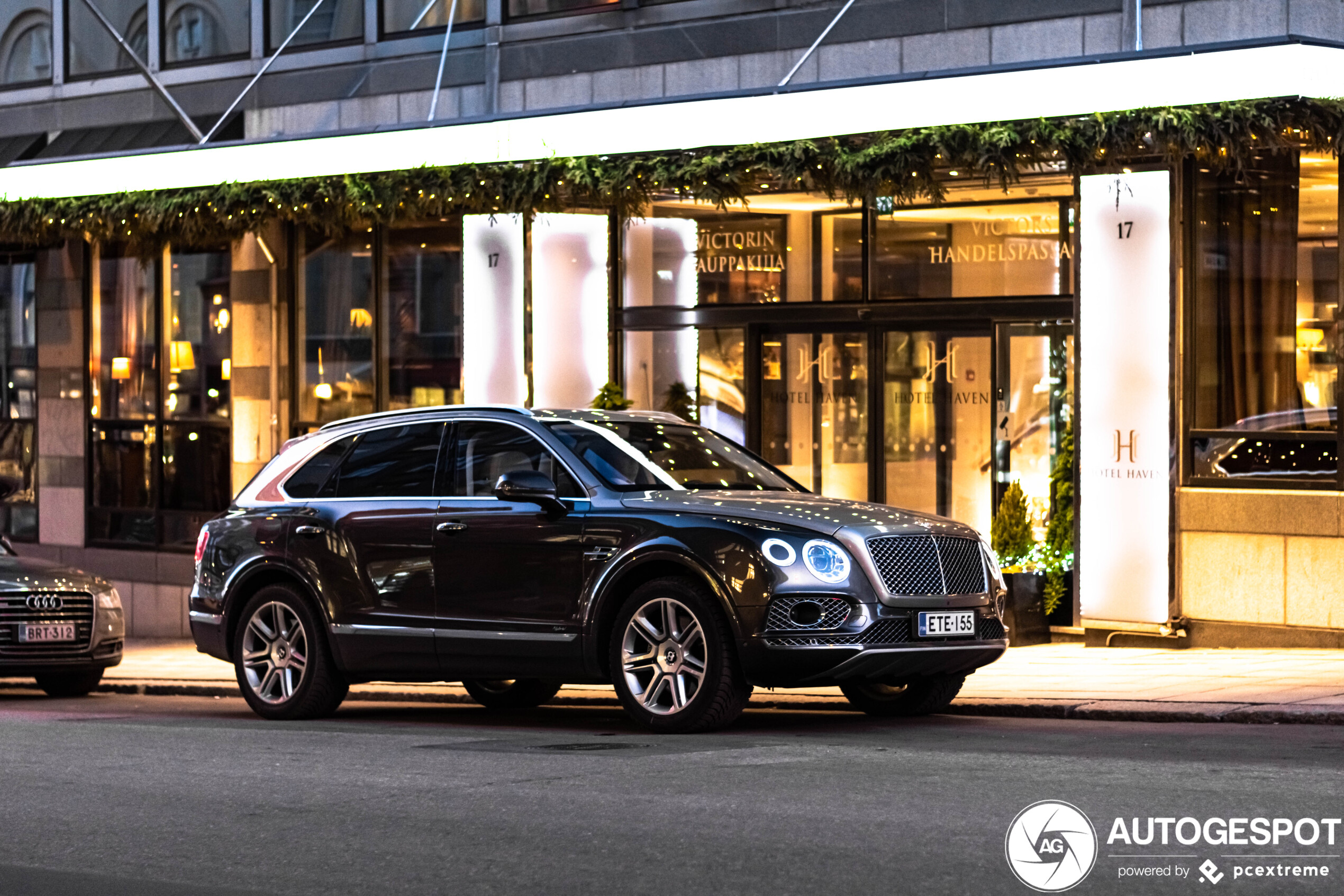 Bentley Bentayga Hybrid