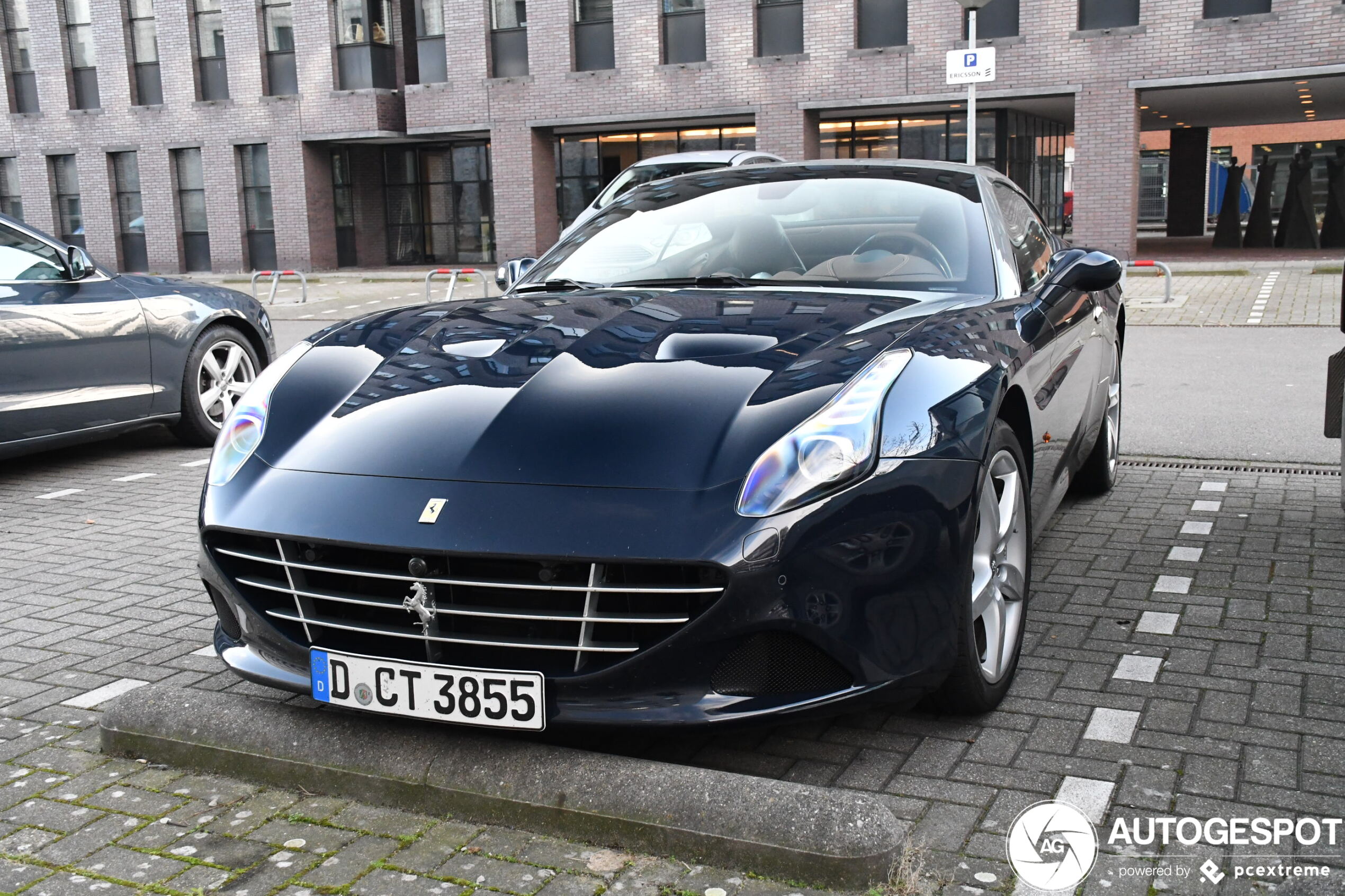 Ferrari California T