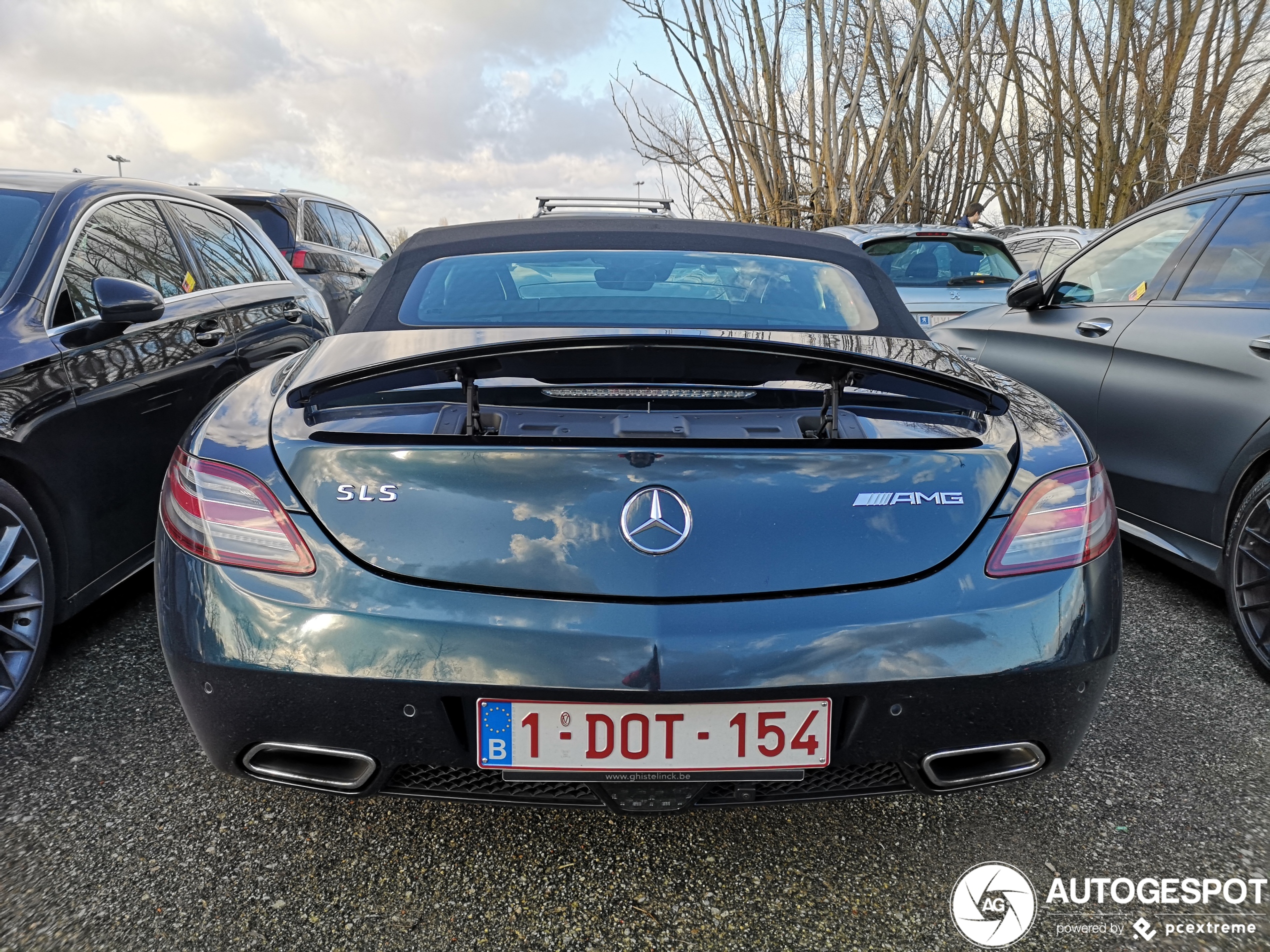 Mercedes-Benz SLS AMG Roadster