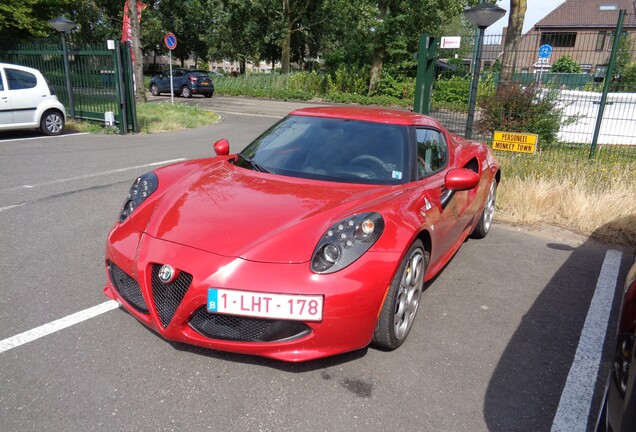 Alfa Romeo 4C Coupé