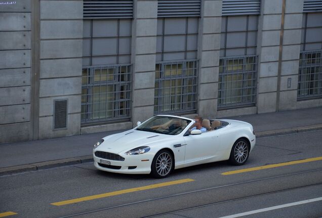 Aston Martin DB9 Volante