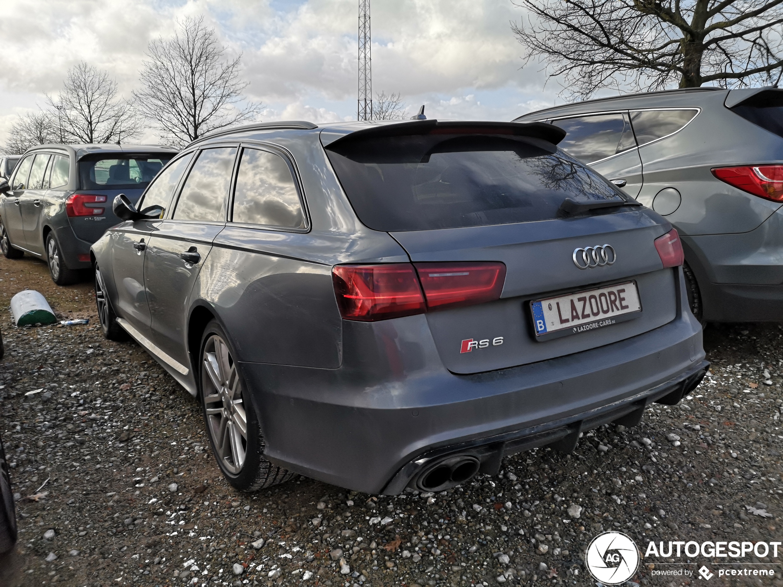 Audi RS6 Avant C7 2015