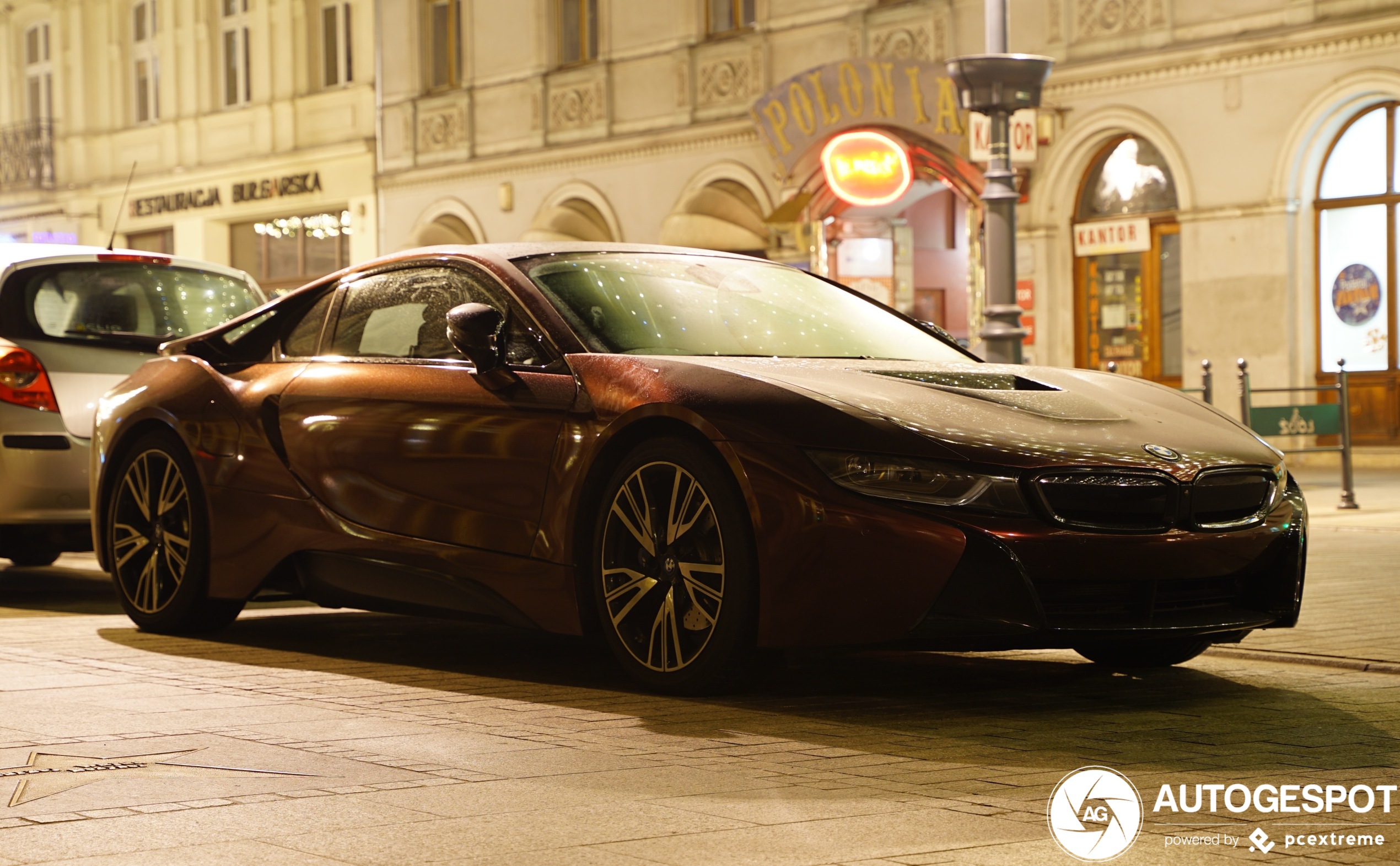 BMW i8