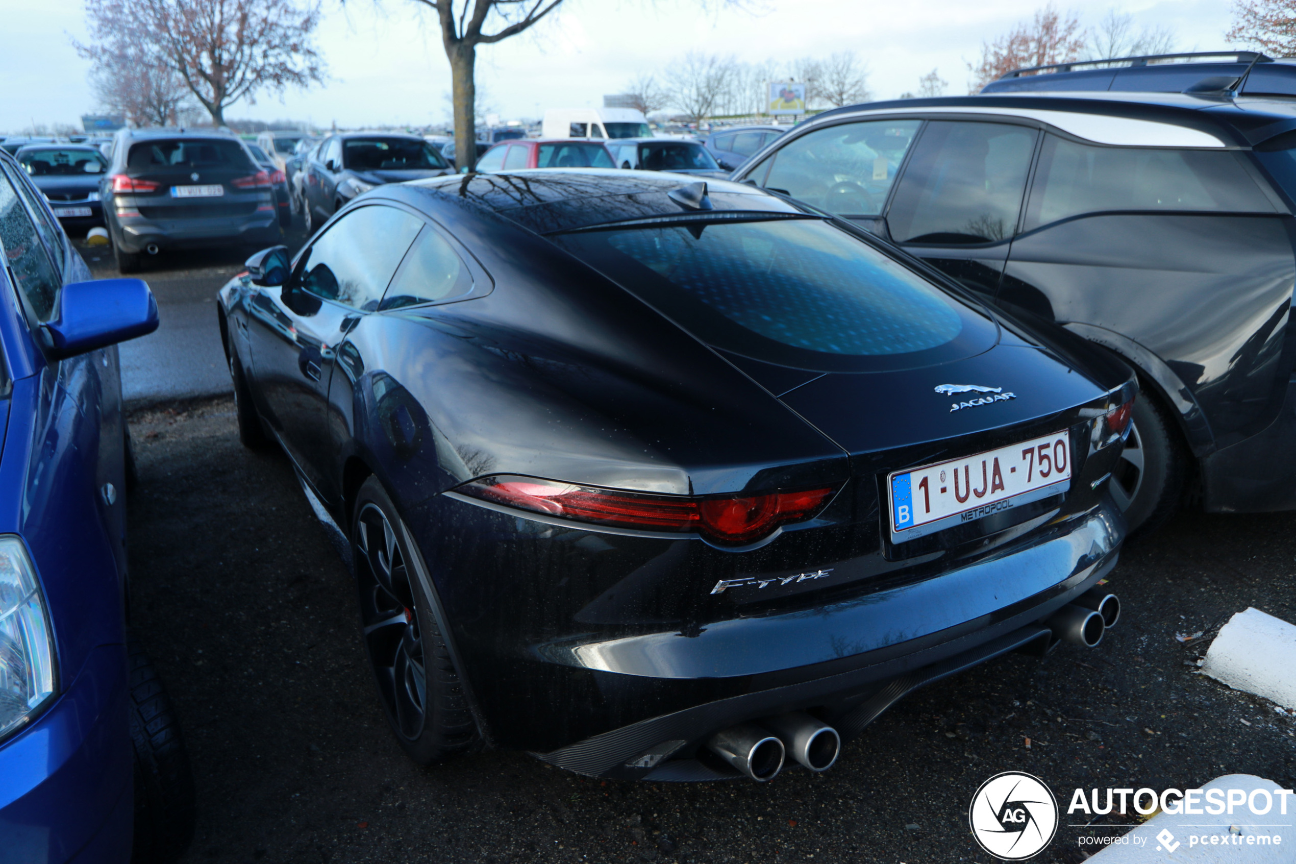 Jaguar F-TYPE R Coupé 2017