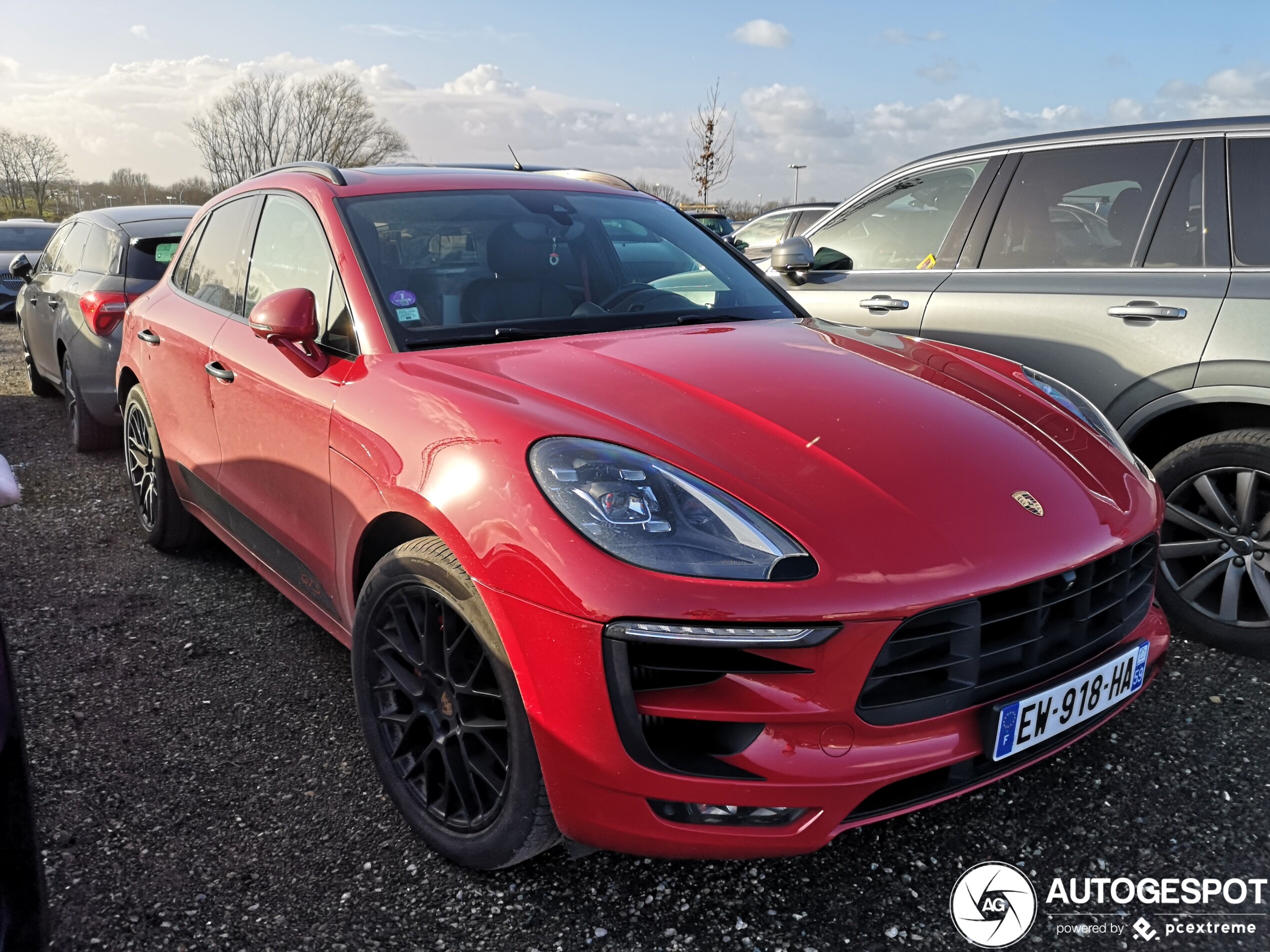 Porsche 95B Macan GTS