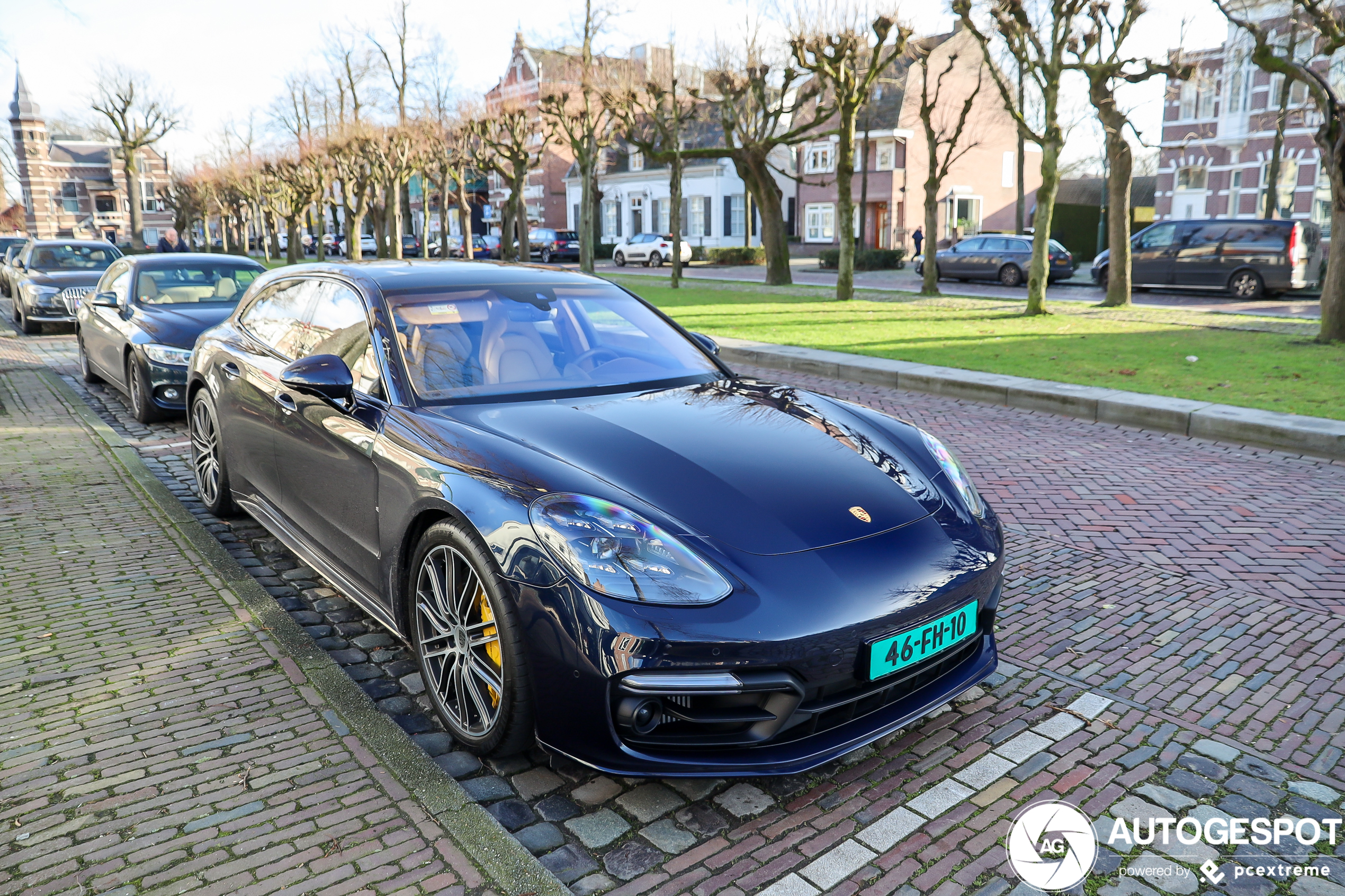 Porsche 971 Panamera Turbo S E-Hybrid Sport Turismo