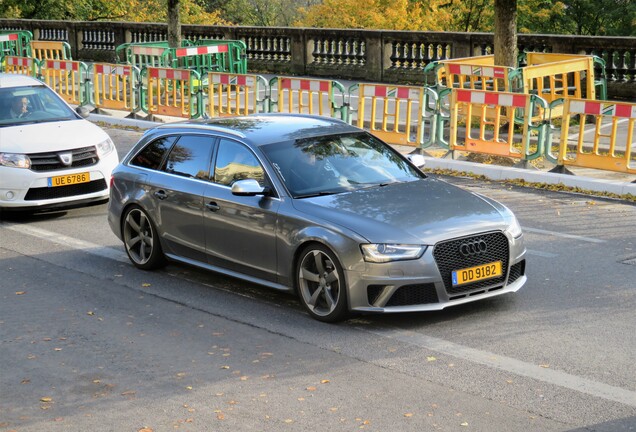 Audi RS4 Avant B8