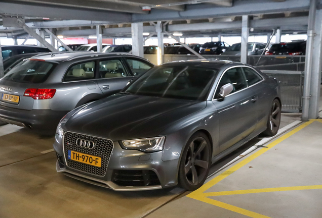 Audi RS5 B8 2012