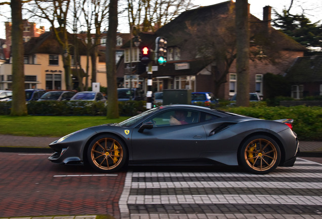 Ferrari 488 Pista