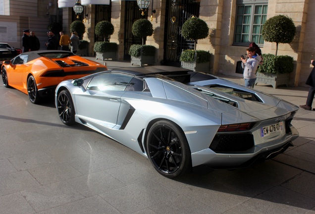 Lamborghini Aventador LP700-4 Roadster