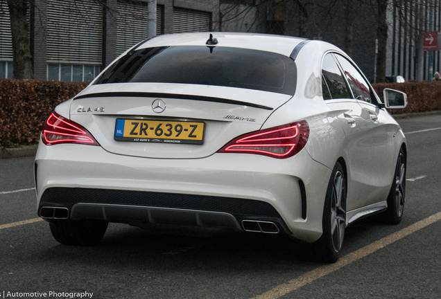 Mercedes-Benz CLA 45 AMG C117