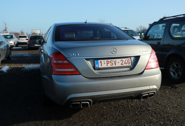 Mercedes-Benz S 63 AMG W221 2011