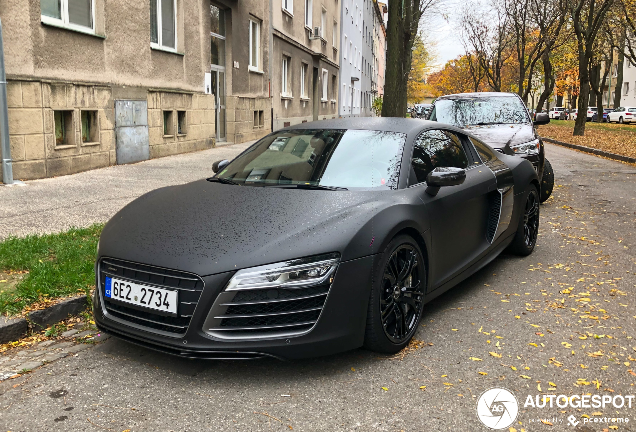 Audi R8 V10 Plus 2013