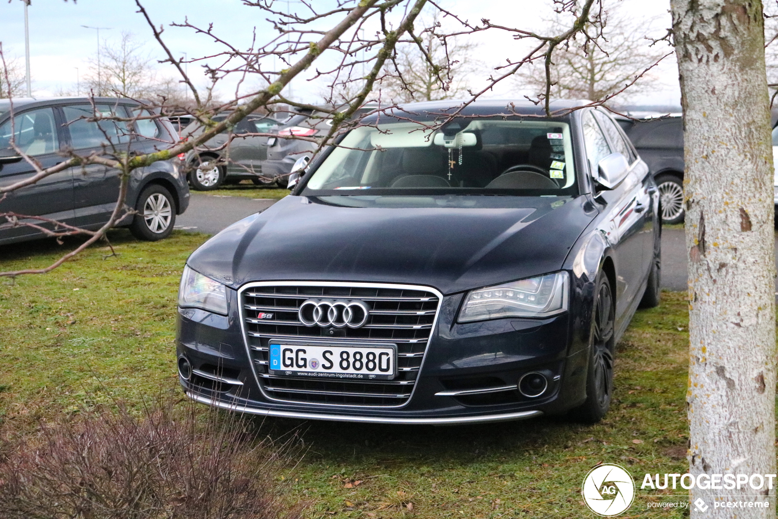 Audi S8 D4