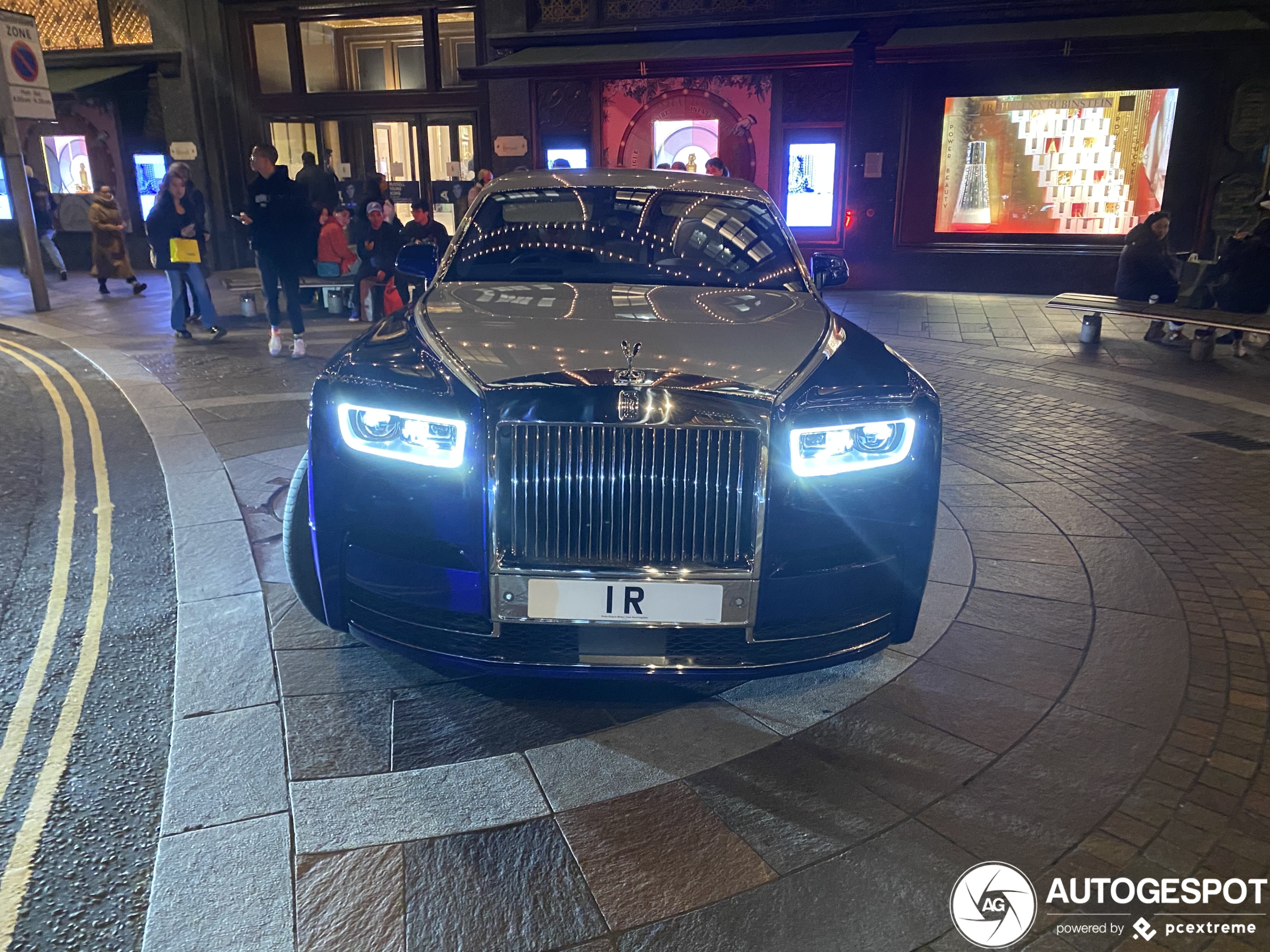 Rolls Royce Phantom VIII EWB   20 January 20   Autogespot