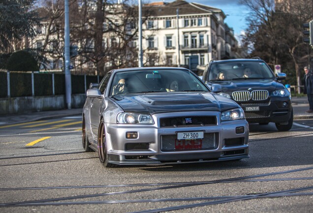 Nissan Skyline R34 GT-R