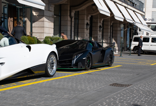 Pagani Huayra Roadster