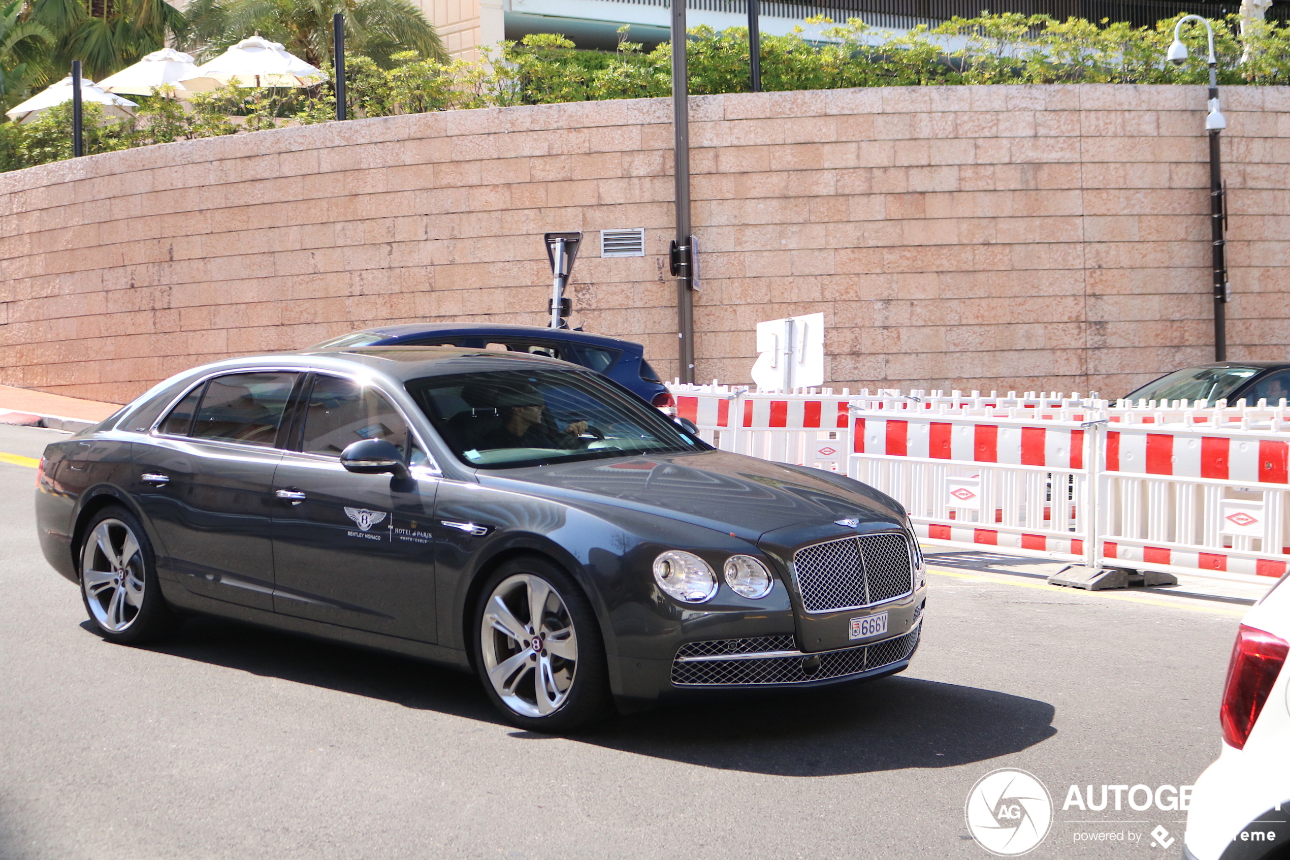 Bentley Flying Spur W12