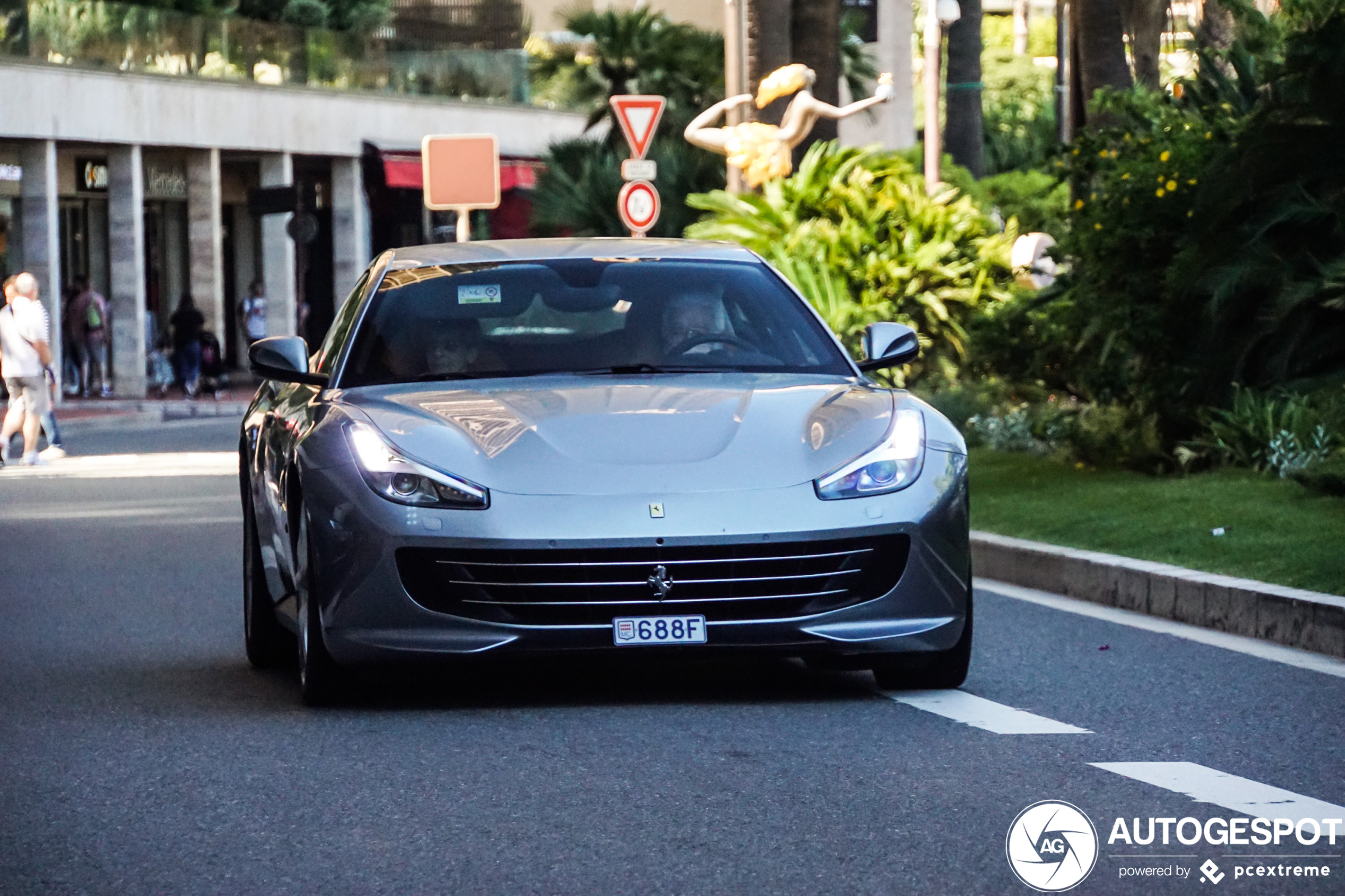 Ferrari GTC4Lusso