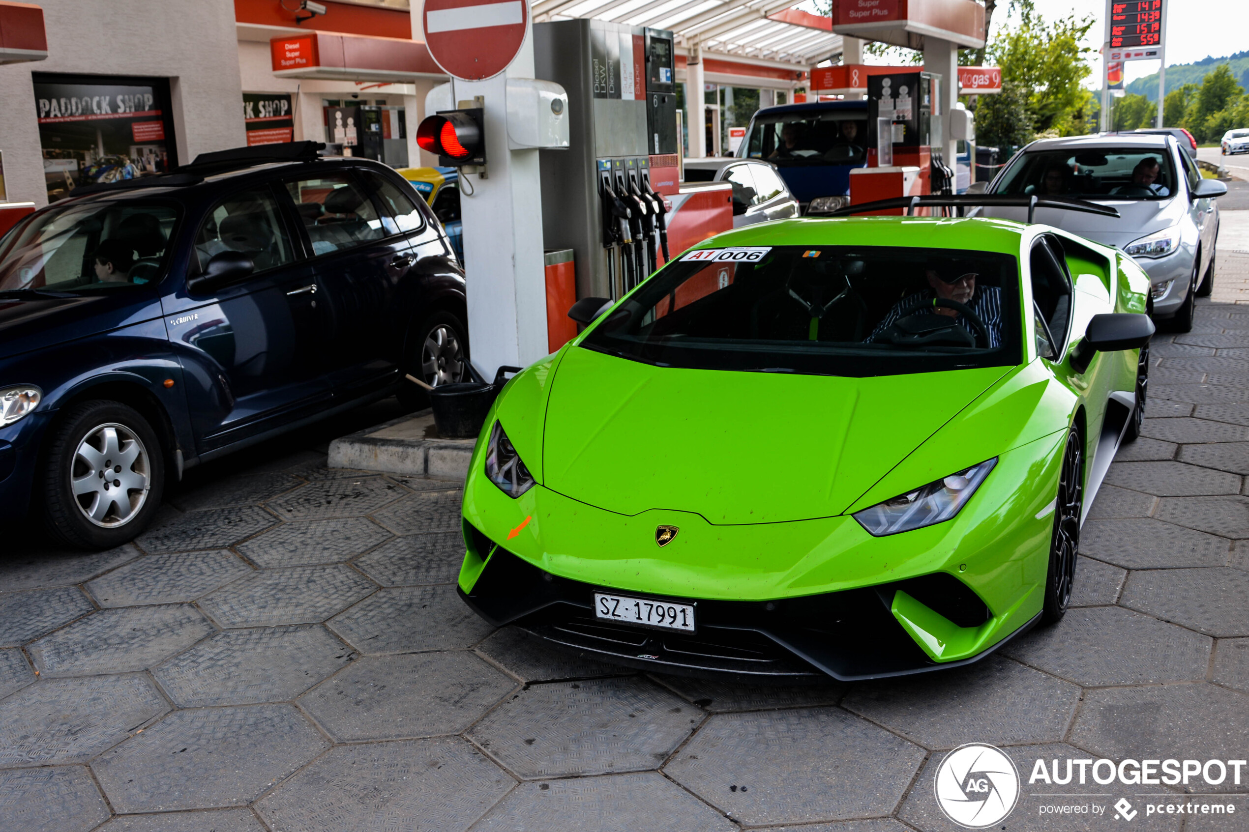 Lamborghini Huracán LP640-4 Performante