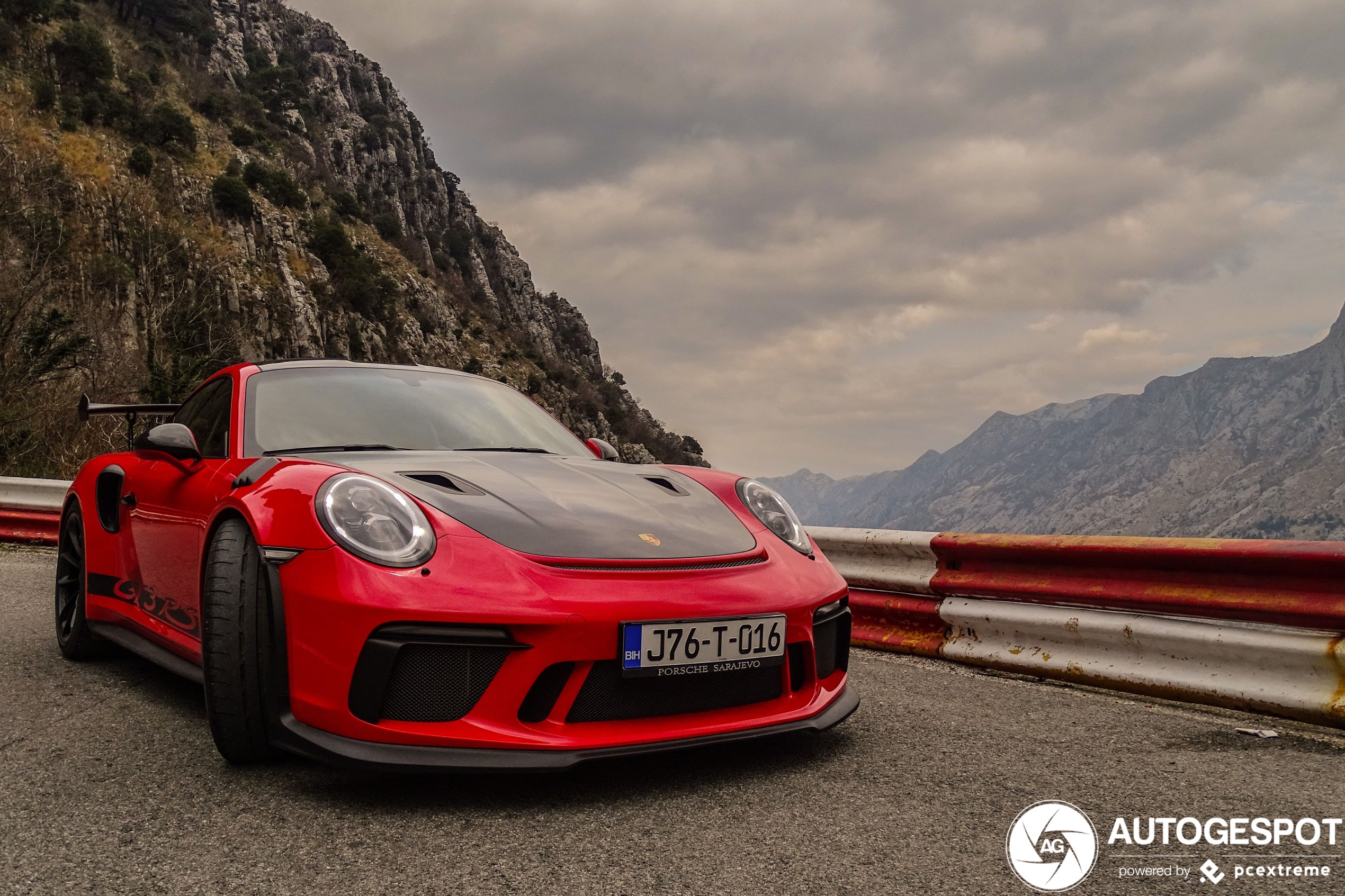 Porsche 991 GT3 RS MkII Weissach Package