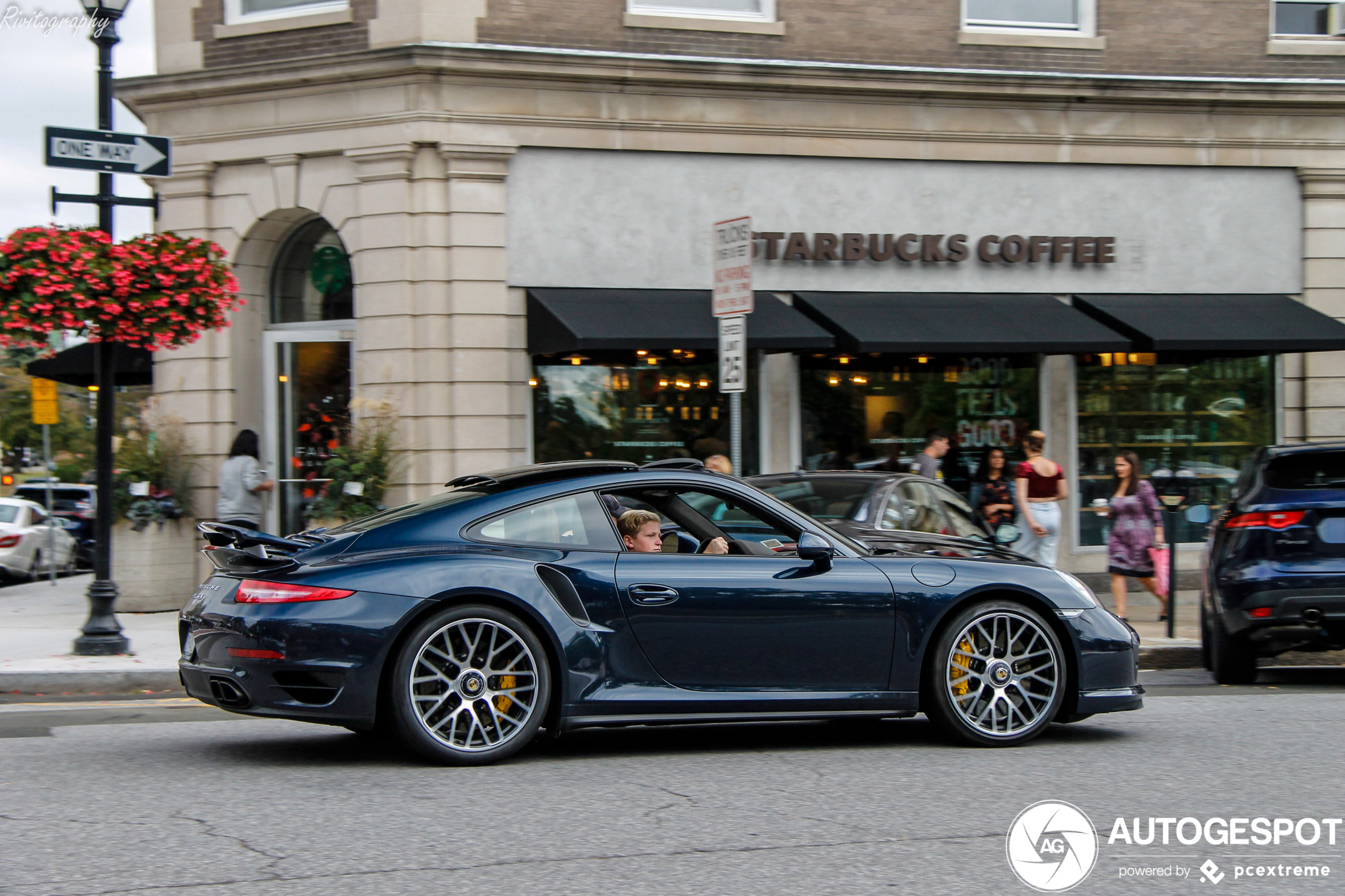 Porsche 991 Turbo S MkI