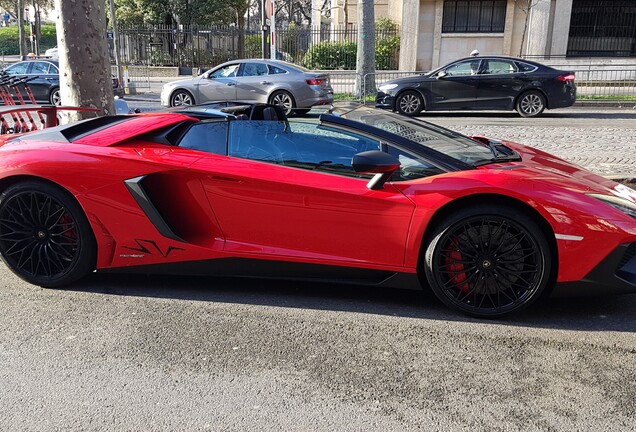 Lamborghini Aventador LP750-4 SuperVeloce Roadster