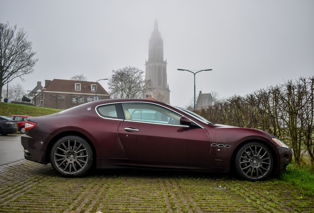 Maserati GranTurismo S Automatic