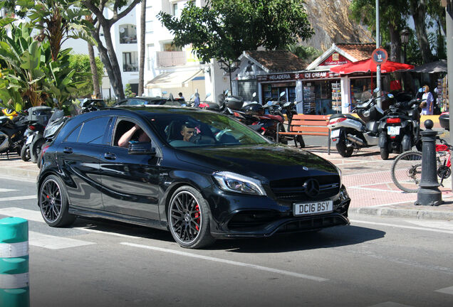 Mercedes-AMG A 45 W176 2015