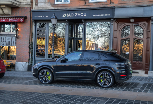 Porsche Cayenne Coupé Turbo S E-Hybrid