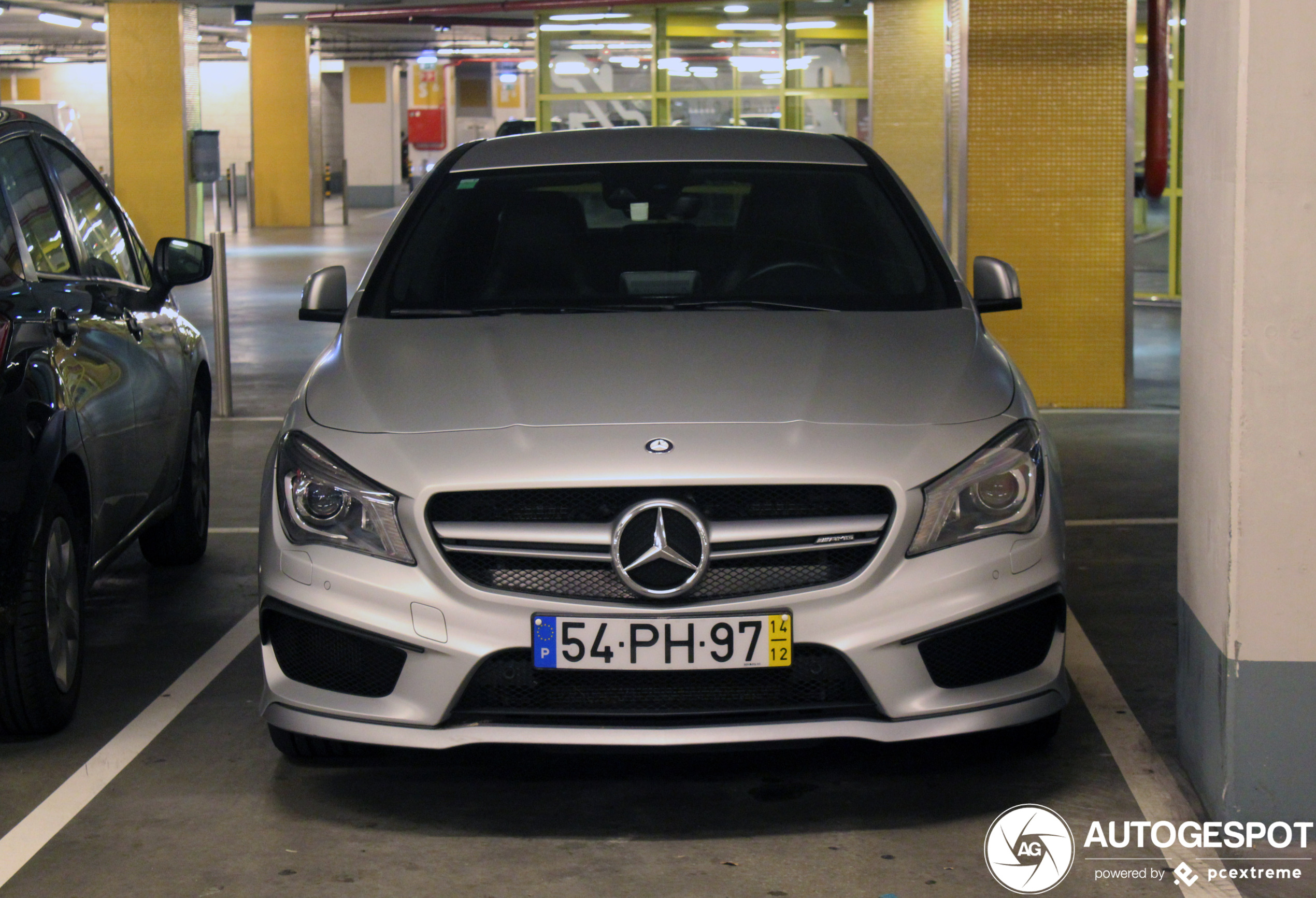 Mercedes-Benz CLA 45 AMG C117