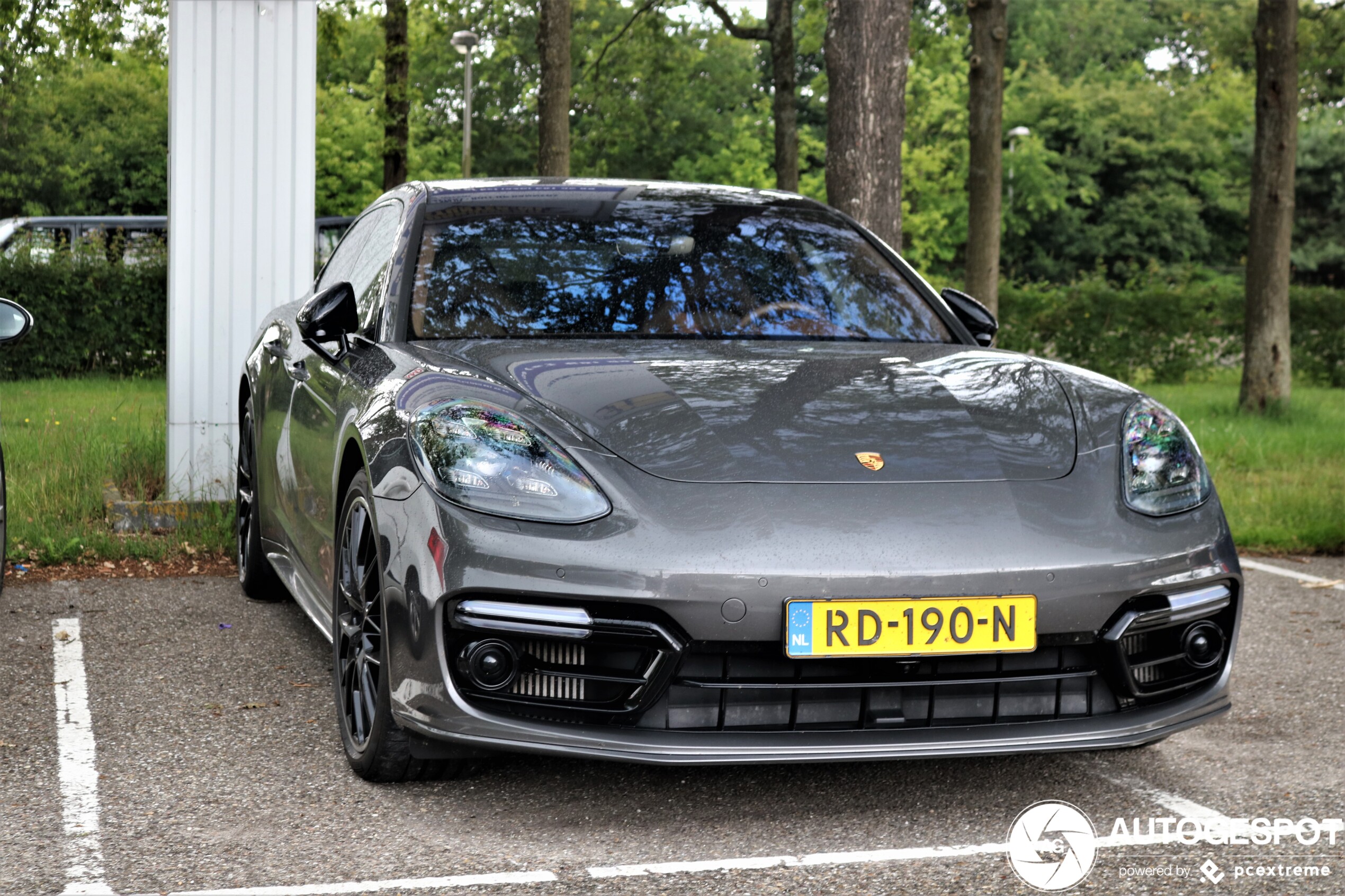 Porsche 971 Panamera Turbo Sport Turismo