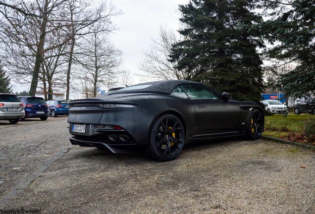 Aston Martin DBS Superleggera Volante