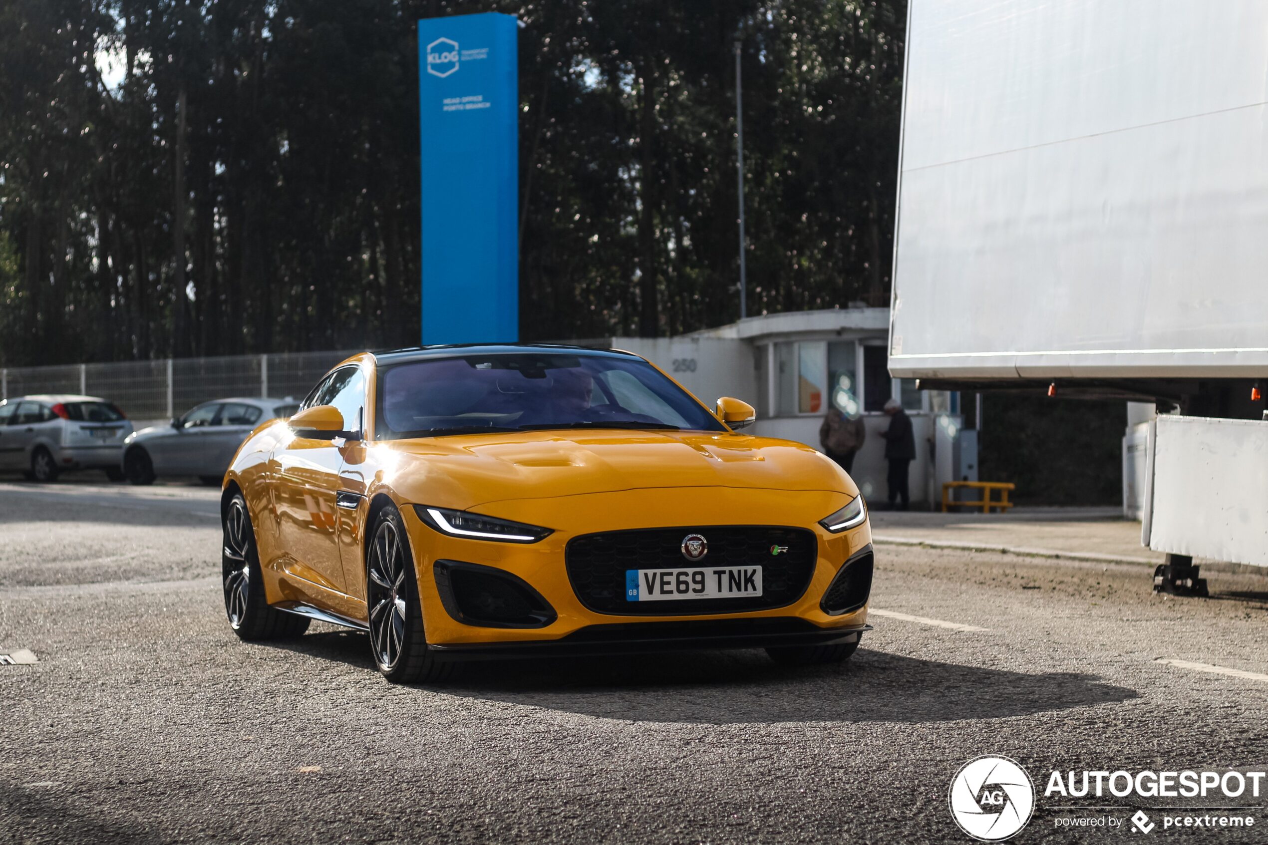 Jaguar F-TYPE R Coupé 2020