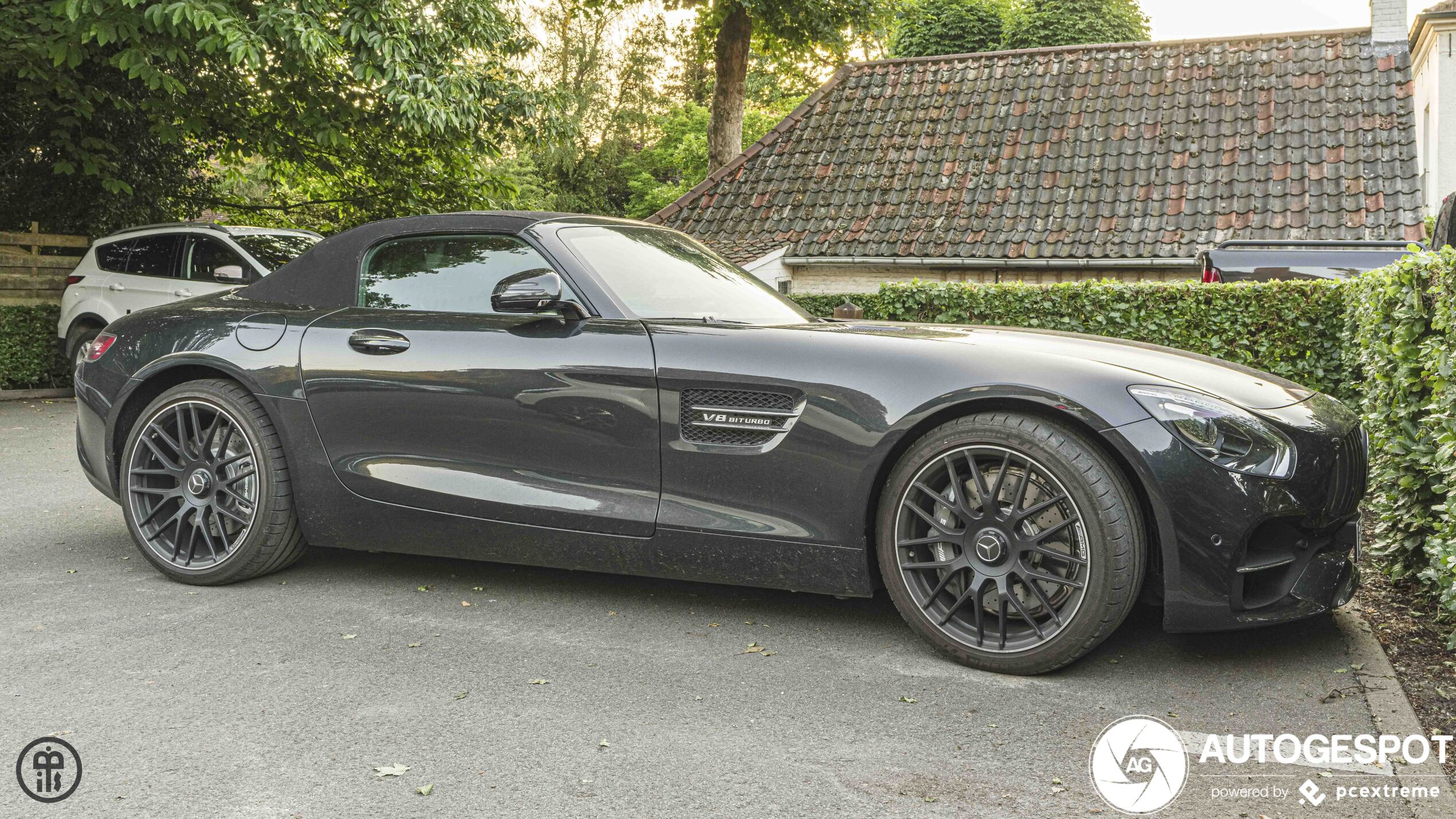 Mercedes-AMG GT Roadster R190